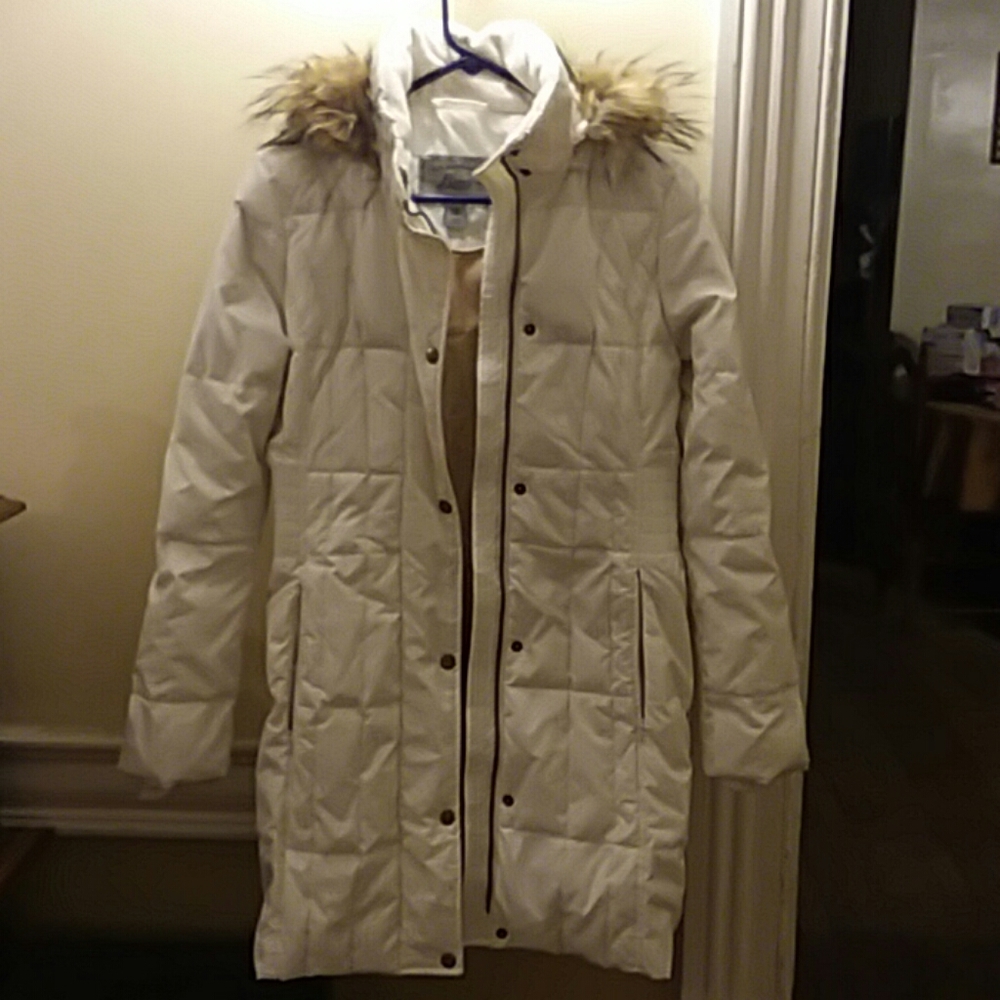 GH Bass white down winter coat